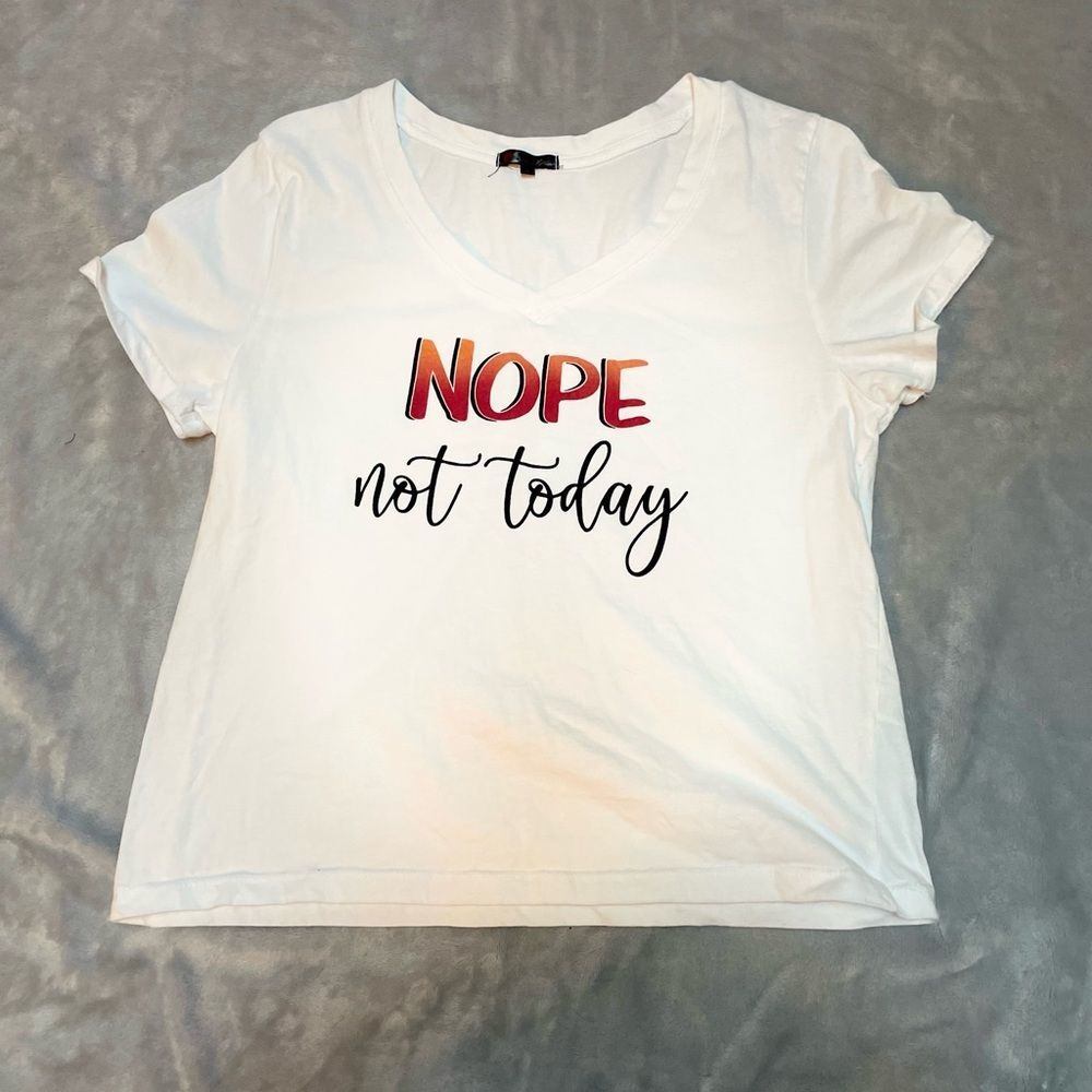 White Tee-V shirt